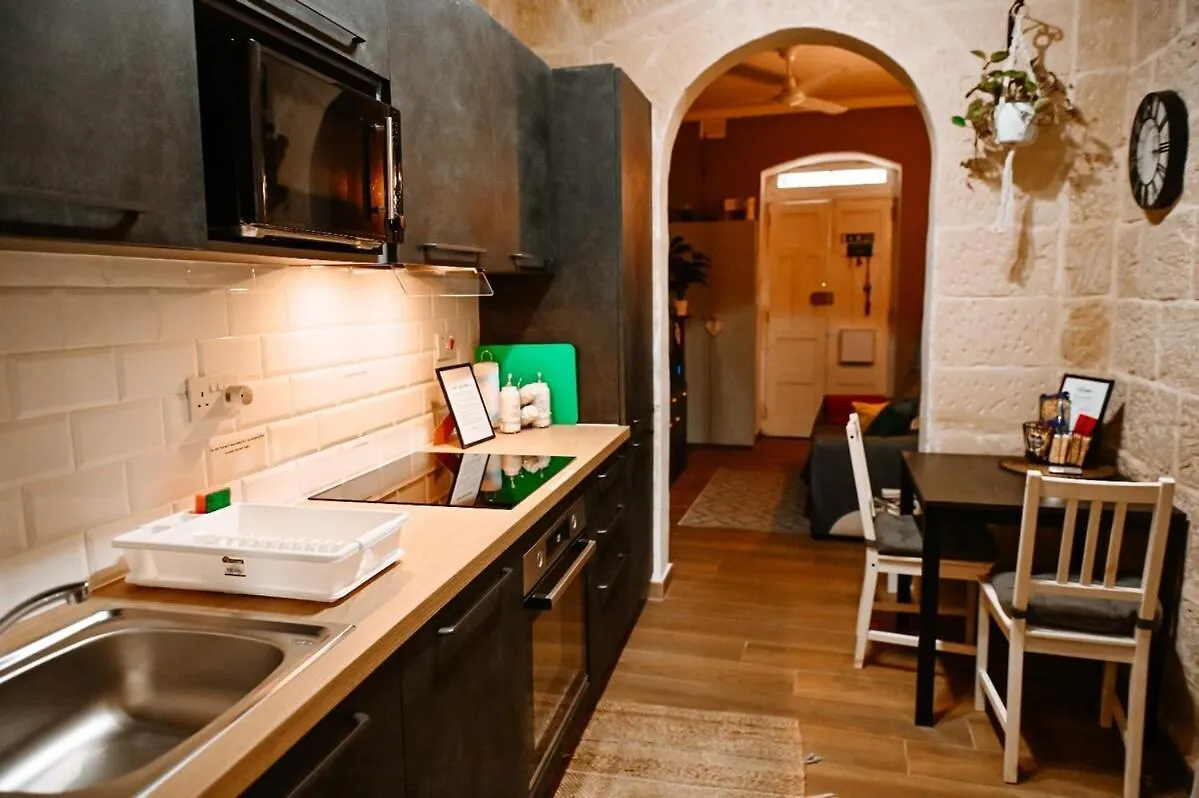 Ziffa Ta' Rih - A Cosy Apartment In Senglea Wi-Fi And Netflix 0*,
